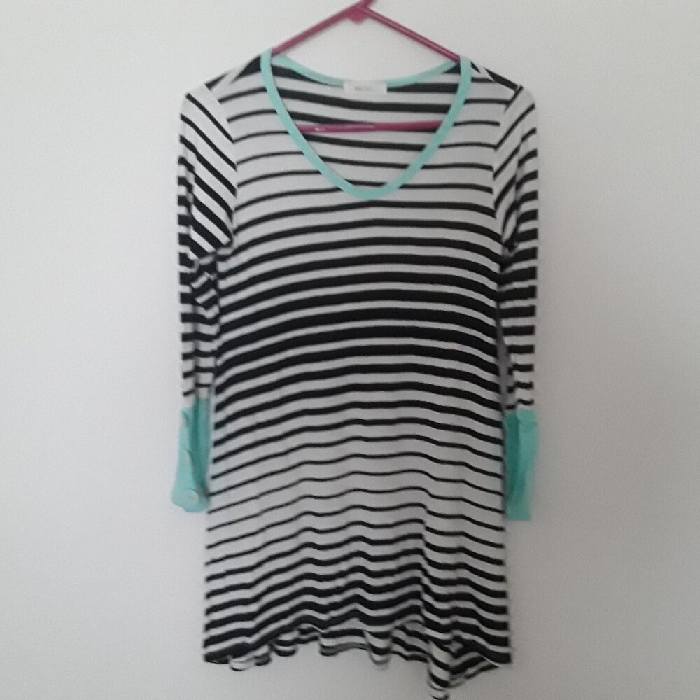 Miss Duet junior size medium black/white stripes w turquoise neckline & wrists